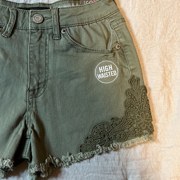 Aeropostale High Waist Short - Picture 3 of 6